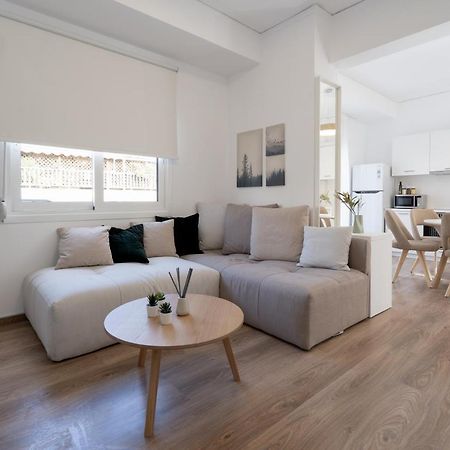 Athens Hideout Apt, Big Rooftop With City View Apartamento Exterior foto