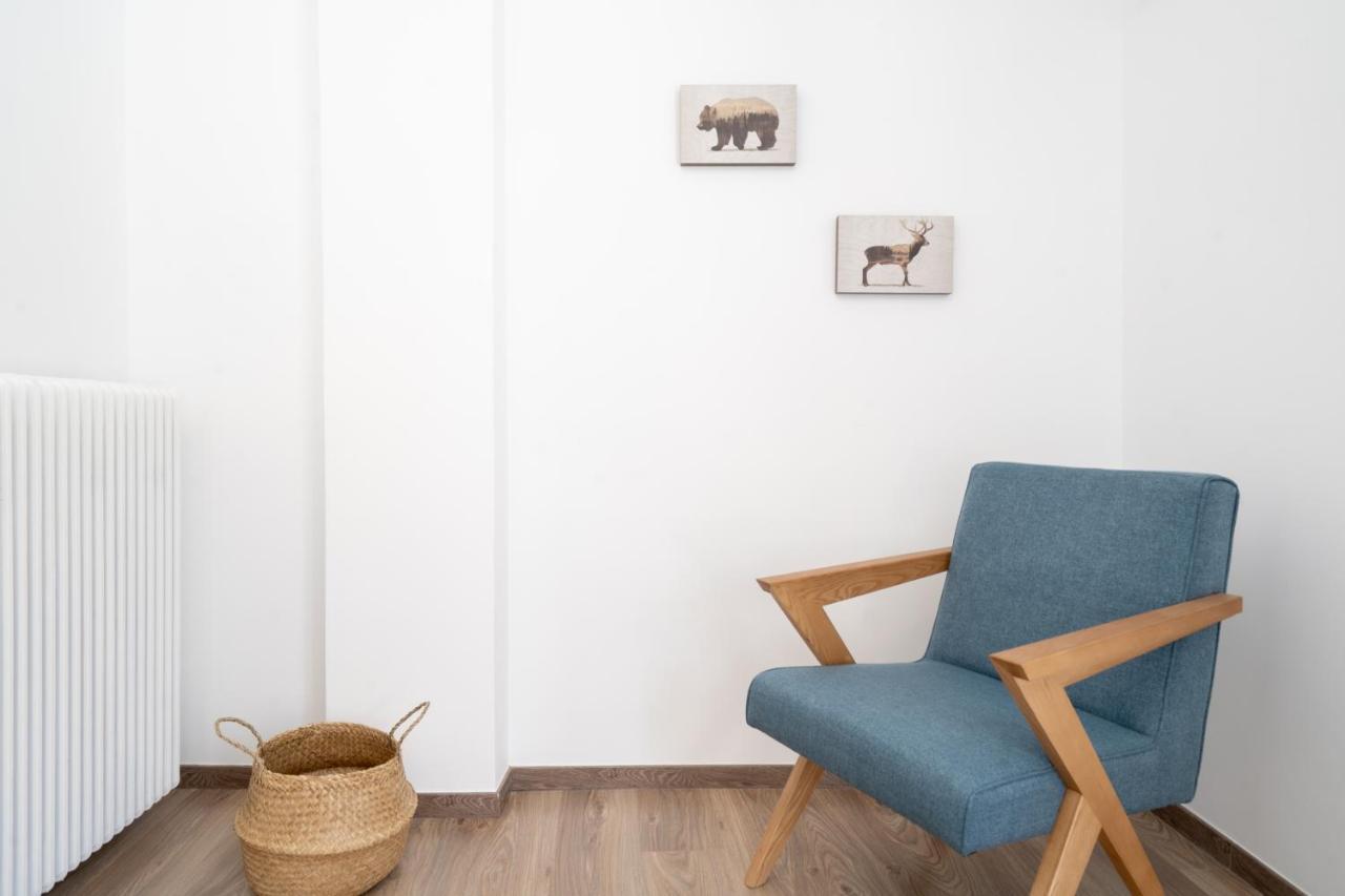 Athens Hideout Apt, Big Rooftop With City View Apartamento Exterior foto