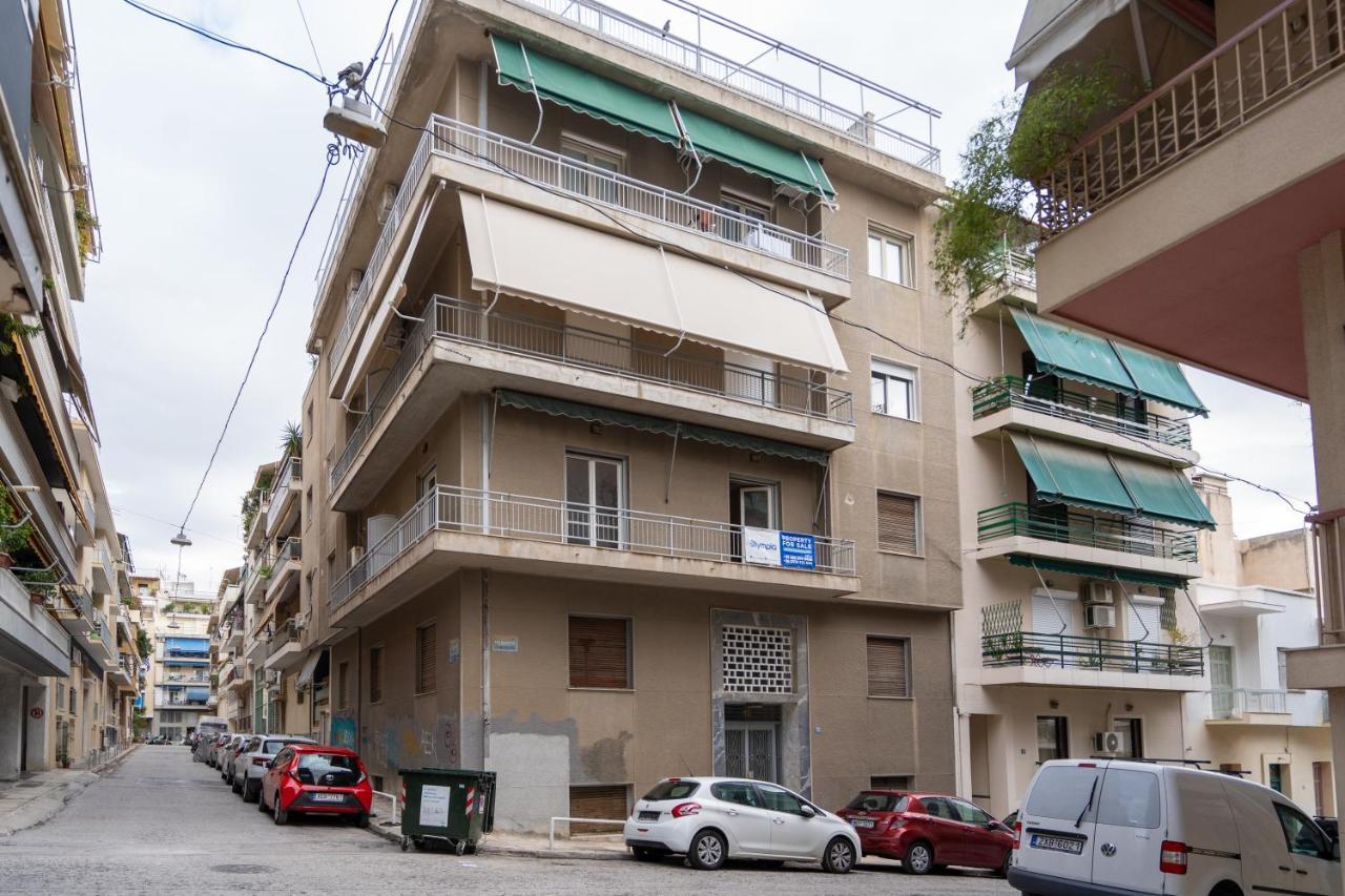 Athens Hideout Apt, Big Rooftop With City View Apartamento Exterior foto