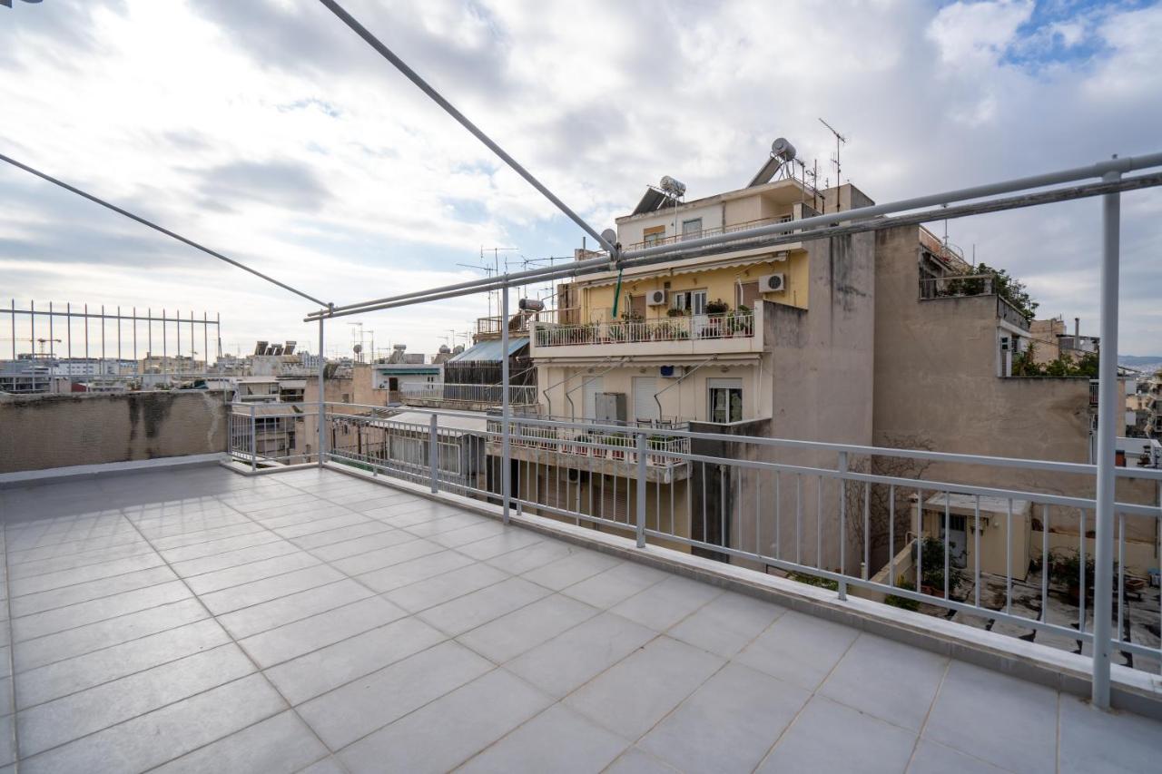 Athens Hideout Apt, Big Rooftop With City View Apartamento Exterior foto