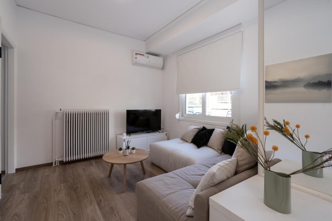 Athens Hideout Apt, Big Rooftop With City View Apartamento Exterior foto